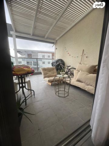 דירה, גפן 25, החורש, חריש