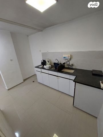 הרב פתאיה 16