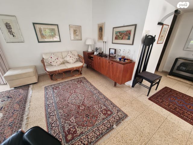 בית פרטי/ קוטג', האורנים 53, כפר שמריהו, כפר שמריהו