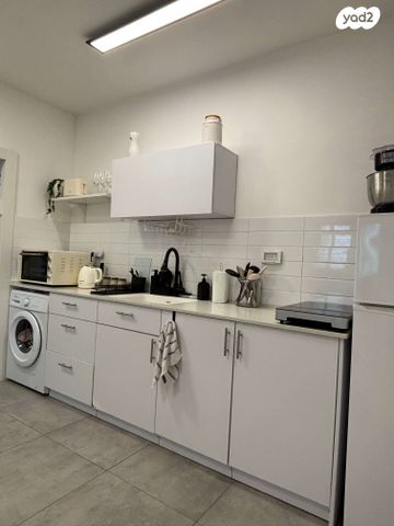 דירה, ש. בן ציון 18, ב' / צפון מערב העיר, רחובות