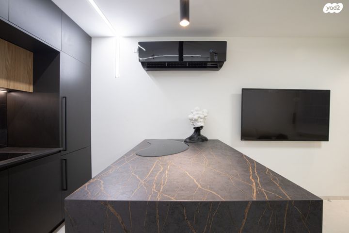 יחידת דיור, טורקיז 1, נעלה, נעלה