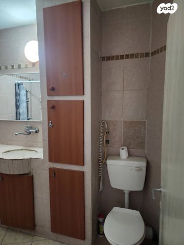 דירה, שדרות יוספטל 105, גבעה א', שביט, קרית אתא