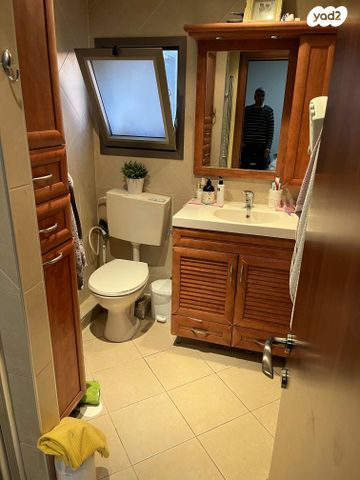 דירה, שדרות הרב לוין 38, רמת עמידר, רמת גן