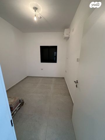 דירה, תוצרת הארץ 5, נחלת יצחק, תל אביב יפו