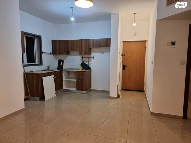 גג/ פנטהאוז, איסרליש 20, מונטיפיורי, הרכבת, תל אביב יפו