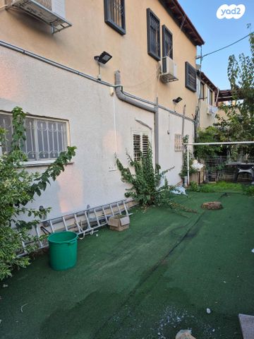 דירת גן, שדרות ורבורג 56, קרית שמואל, חיפה