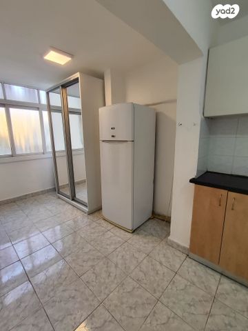 דירה, הראשונים 27, רובע א', אשדוד