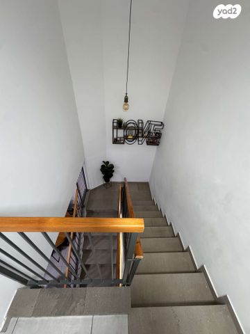 דירת גן, חסידה 1, הציפורים, מודיעין מכבים רעות