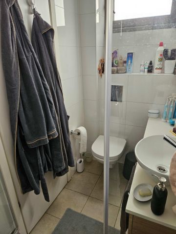 דירה, פרופסור ישעיהו ליבוביץ 24, עזרא, הארגזים, תל אביב יפו