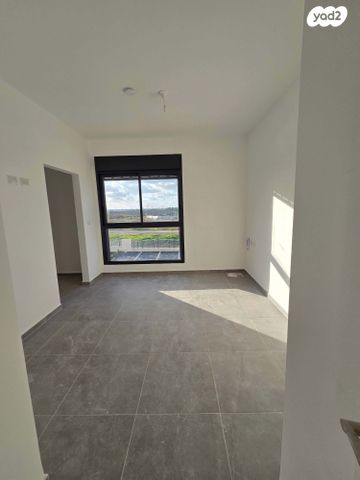 דירה, חבצלת 8, בת חפר, בת חפר