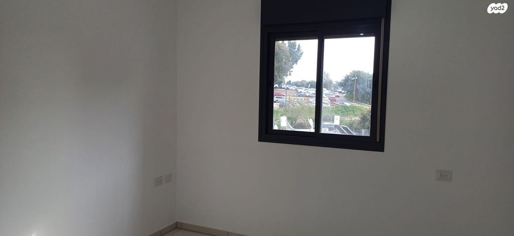 דבורה עומר 14