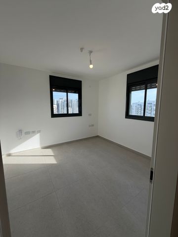 דירה, הרב מרדכי אליהו 13, כרמי הנדיב, אחוזת רוטנר, קרית מלאכי