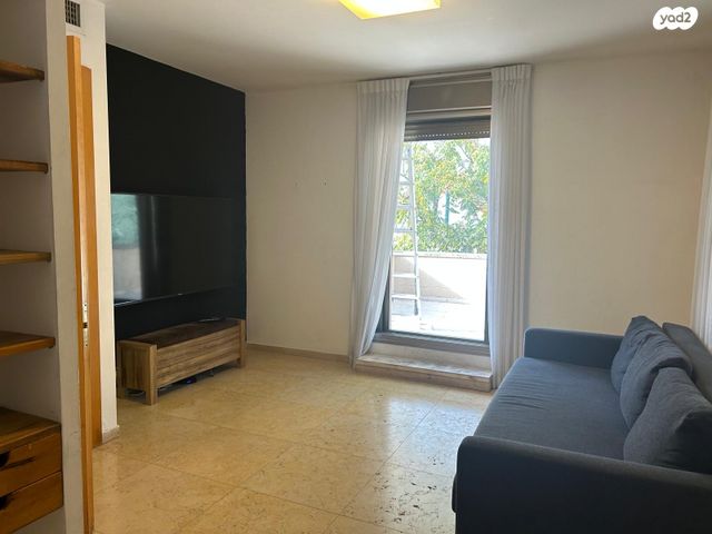 יחידת דיור, סמטת תל חי 6, מרכז הישוב, גני תקווה