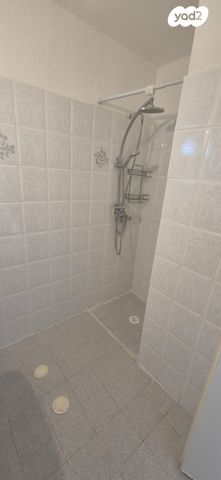 דירה, הערבה 12, ג'סי כהן, חולון