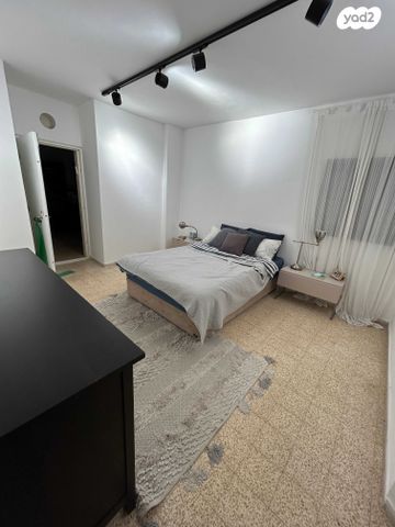 דירה, השרון 14, מרכז דרום, רעננה