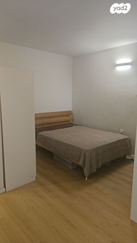 יחידת דיור, הגולן 38, רמת החייל, תל אביב יפו