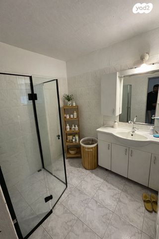 דירת גן, שדרות המגינים 24, מרכז העיר, קרית אתא