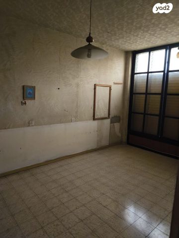 דירה, חומה ומגדל 2, מרכז, קרית עבודה, חולון