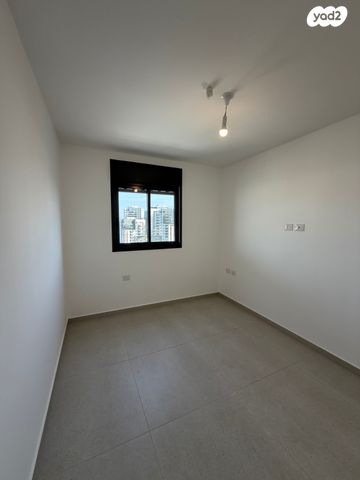 דירה, הרב מרדכי אליהו 13, כרמי הנדיב, אחוזת רוטנר, קרית מלאכי