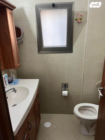 דירה, שדרות הרב לוין 38, רמת עמידר, רמת גן