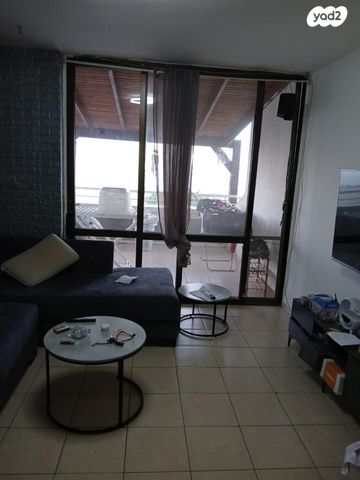 בית פרטי/ קוטג', אחד העם 1, שיכון עובדים, טבריה