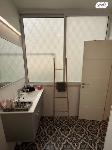 דירה, ש. בן ציון 18, ב' / צפון מערב העיר, רחובות