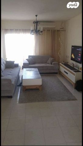 דירה, אילנות 5, רמת יקנעם, יקנעם עילית