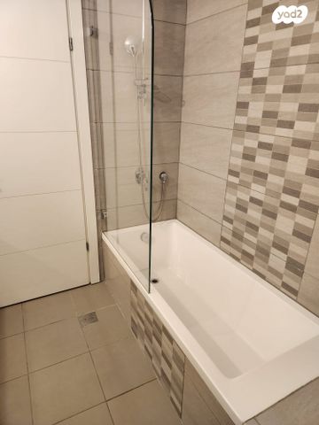 דירה, אמיר גלבוע 5, הגוש הגדול, רמת אביב החדשה, נופי ים, תל אביב יפו