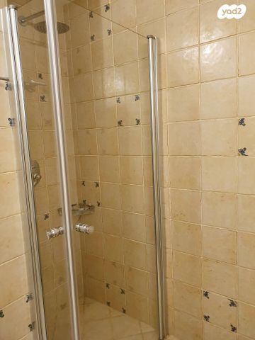 יחידת דיור, גולדה מאיר 10, קרית ביאליסטוק, יהוד מונוסון