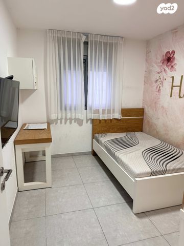 דירה, מפל התנור 17, שקמים ואגמים, אשקלון