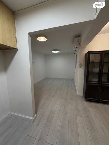 דירה, אברהם אבו שדיד 13, מרכז העיר דרום, נתניה