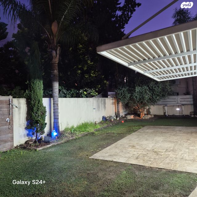 בית פרטי/ קוטג', שדרות אח"י אילת 1, קרית חיים מזרחית, חיפה