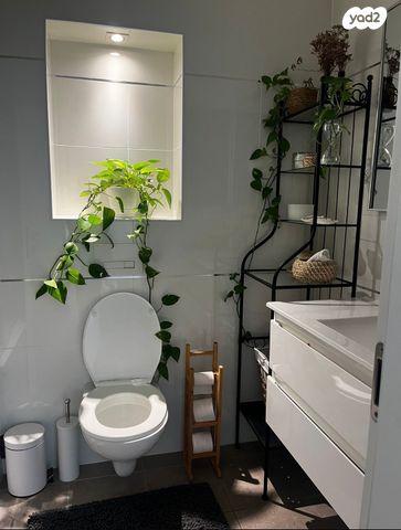 דירה, אריאל שרון 4, סיטי, גבעתיים