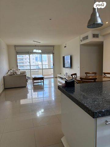 אליהו בן חור 15