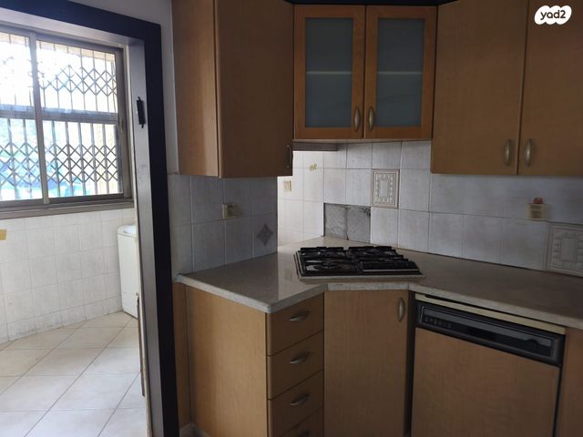 דירה, חומה ומגדל 2, מרכז, קרית עבודה, חולון