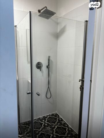 יחידת דיור, הרב אלימלך נויפלד 5, נאות גנים, נתניה