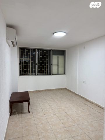 אבן גבירול 7