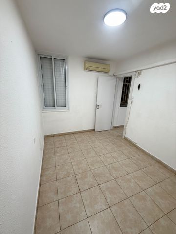 דירה, אבן גבירול 7, רובע ב', אשדוד