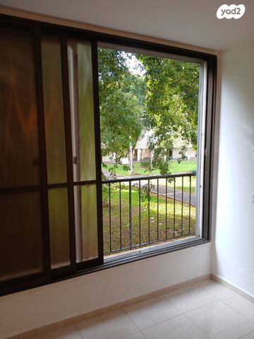 דירה, ההגנה 30, עמידר, נהריה