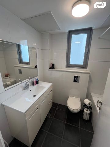 דירה, מנדל זינגר 23, סביוני הכרמל, חיפה