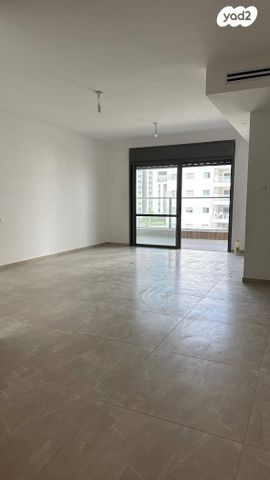 דירה, חנה הנביאה 5, כרמי גת, קרית גת