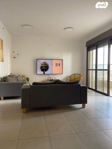 דירה, חוט השני 5, עין הים, חדרה