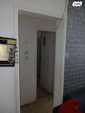 בית פרטי/ קוטג', אחד העם 1, שיכון עובדים, טבריה