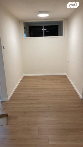 דירה, אח"י דקר 24, נווה שרת, תל אביב יפו