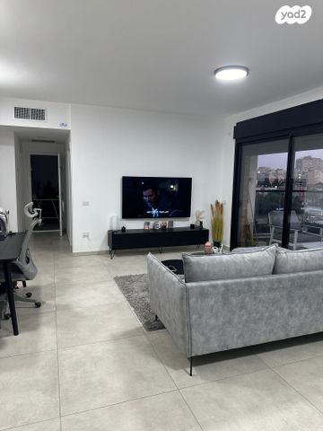 דירה, מקס ברוד 9, לב המושבה / מרכז העיר, פתח תקווה