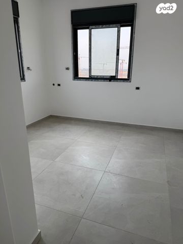 דירה, יהדות איטליה 70, רמת יורם, נתיבות