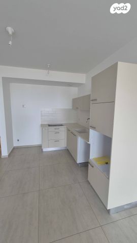 דירה, יצחק שמיר 17, רמת הדר, גבעת שמואל