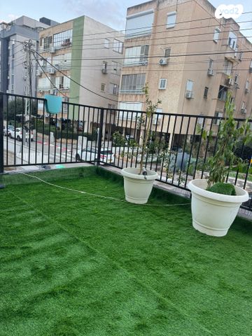 אברהם אבו שדיד 13