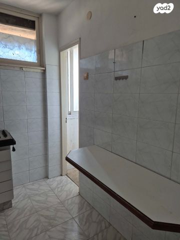 דירה, ז'בוטינסקי 16, רובע א', אשדוד