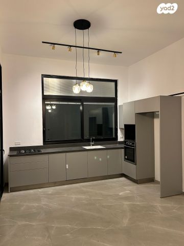 נחלת בנימין 7